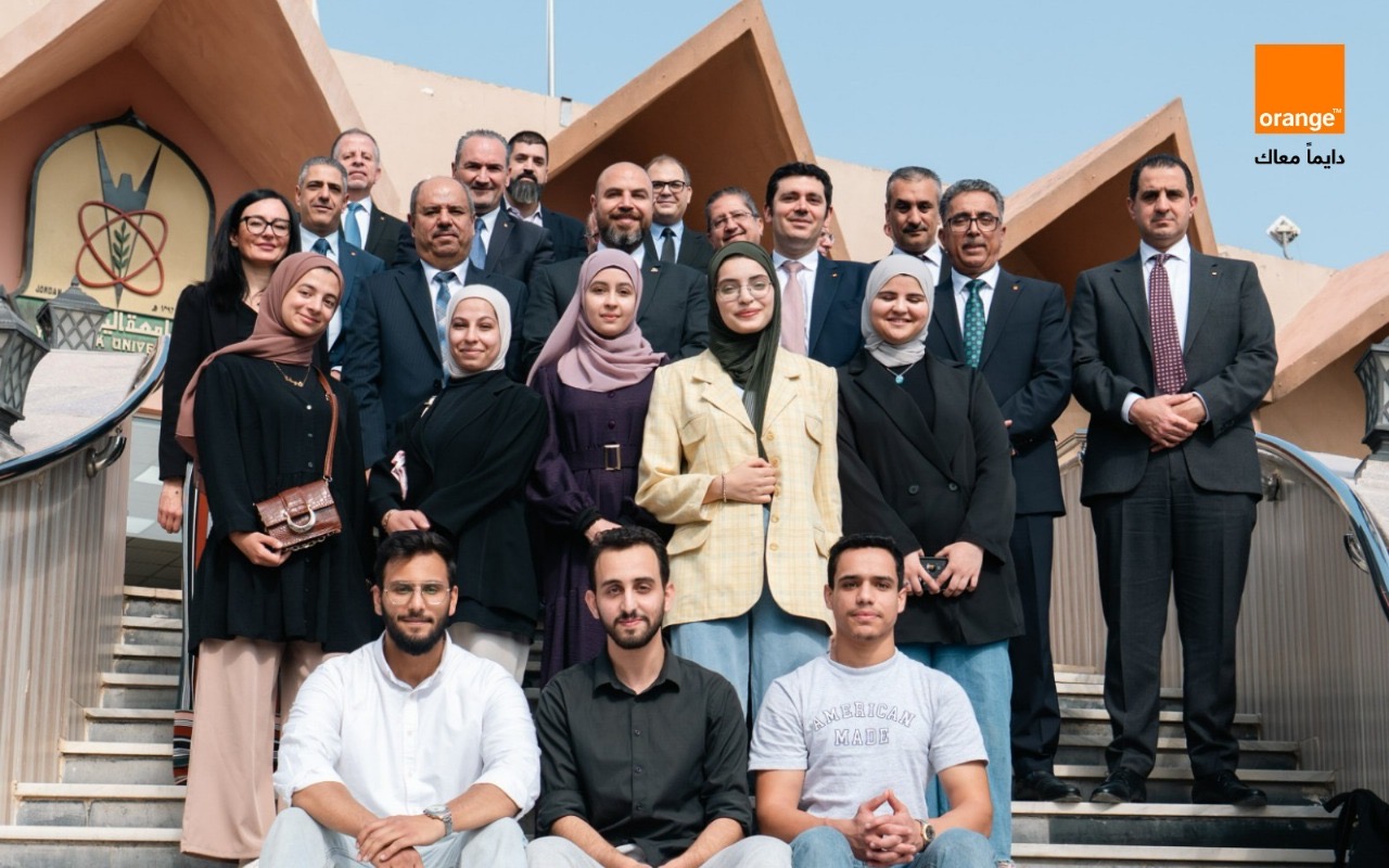 الرئيس التنفيذي لأورنج الأردن يزور رئيس جامعة اليرموك لتعزيز الشراكة الاستراتيجية الرئيس التنفيذي لأورنج الأردن يزور رئيس جامعة اليرموك لتعزيز الشراكة الاستراتيجية