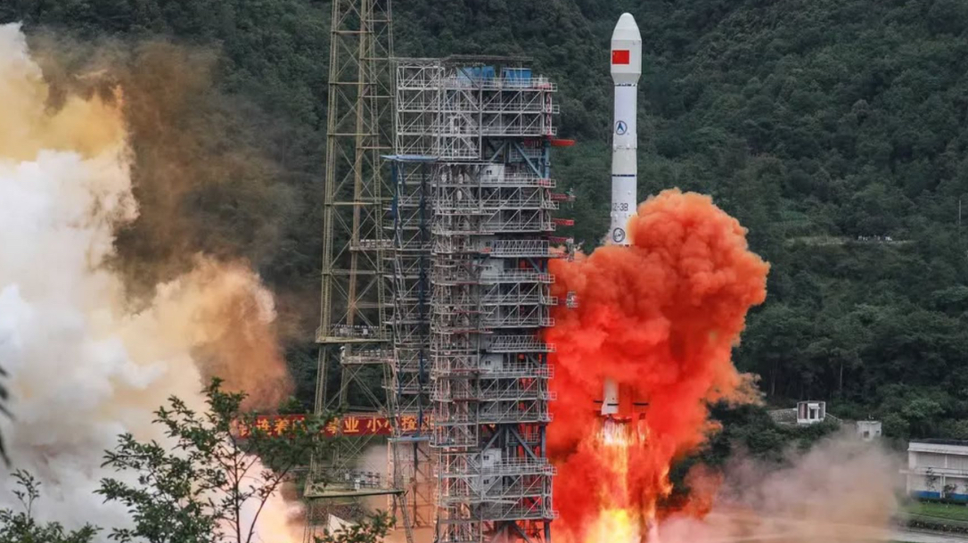 الصين تطلق قمرا اصطناعيا جديدا للاستشعار عن بعد