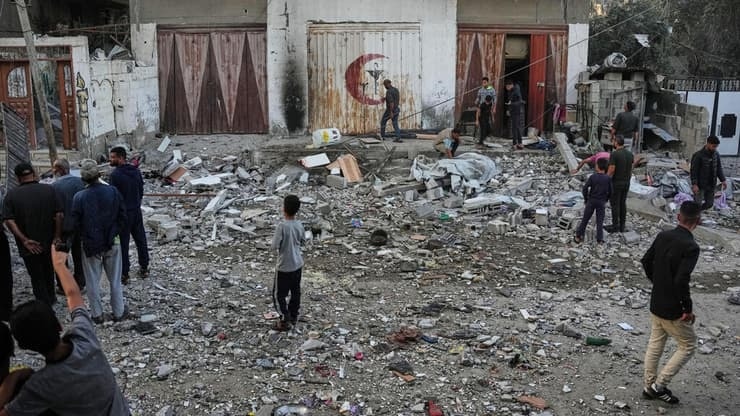 غزة: نقص حاد يهدد مرضى العيون و4 آلاف مهددون بفقدان البصر غزة: نقص حاد يهدد مرضى العيون و4 آلاف مهددون بفقدان البصر