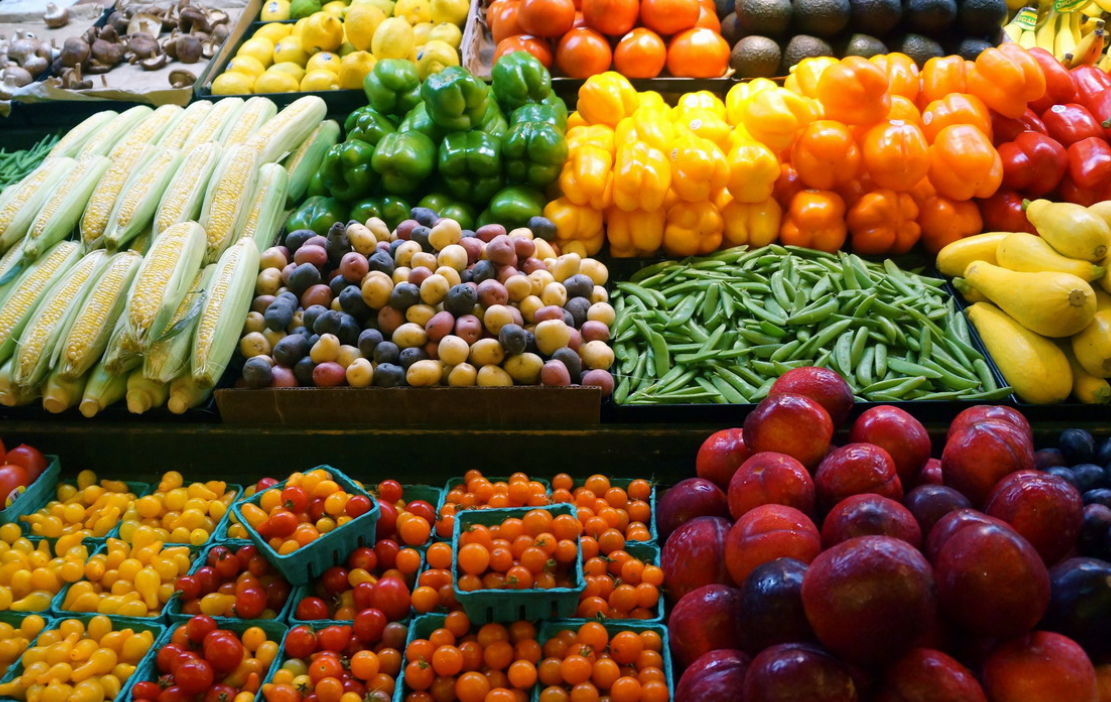 2710 أطنان من الخضار ترد للسوق المركزي اليوم 2710 أطنان من الخضار ترد للسوق المركزي اليوم