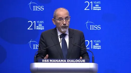 الصفدي: يجب الالتزام باتفاق وقف إطلاق النار في غزة لتحقيق السلام الصفدي: يجب الالتزام باتفاق وقف إطلاق النار في غزة لتحقيق السلام