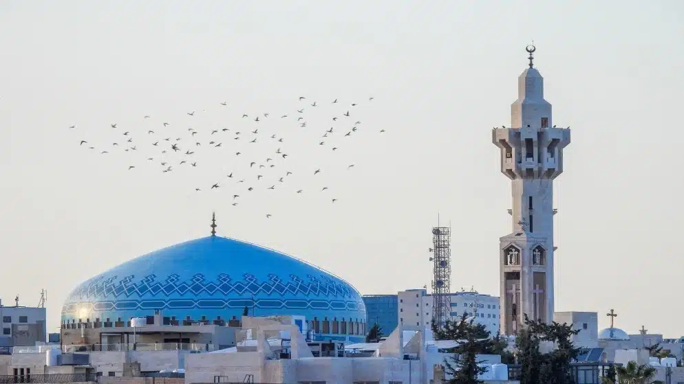 الأردنيون يؤدون صلاة الاستسقاء في جميع مساجد المملكة الأردنيون يؤدون صلاة الاستسقاء في جميع مساجد المملكة