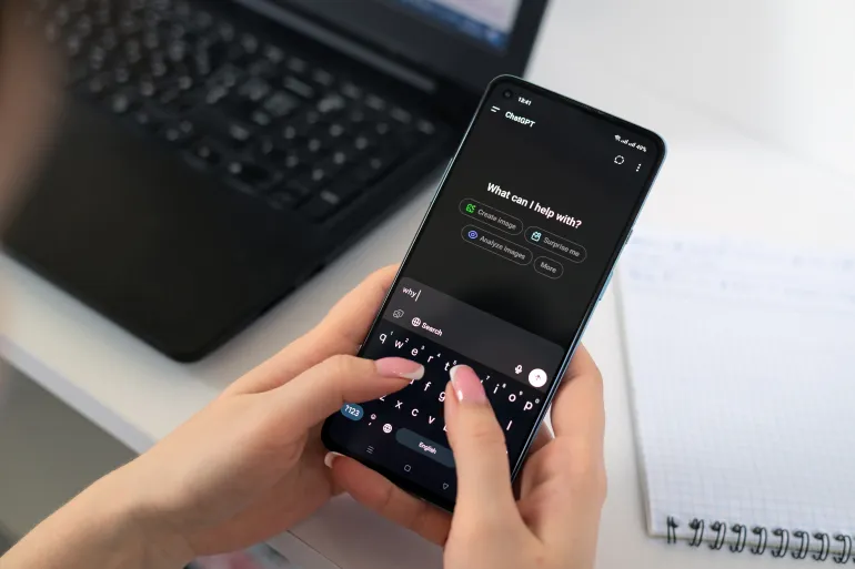 أكثر من نصف مستخدمي “شات جي بي تي” يثقون في نصائحه المالية أكثر من نصف مستخدمي “شات جي بي تي” يثقون في نصائحه المالية