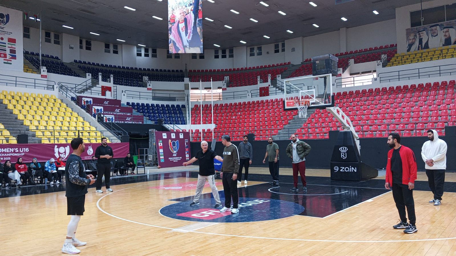 مركز إعداد القيادات الشبابية يختتم دورة مدربي كرة السلة – تصنيف درجة ثالثة