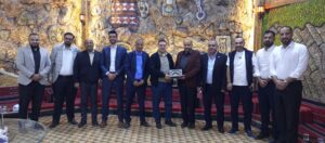 الصفوري يكرم رئيس غرفة تجارة المفرق خيرو العرقان الصفوري يكرم رئيس غرفة تجارة المفرق خيرو العرقان