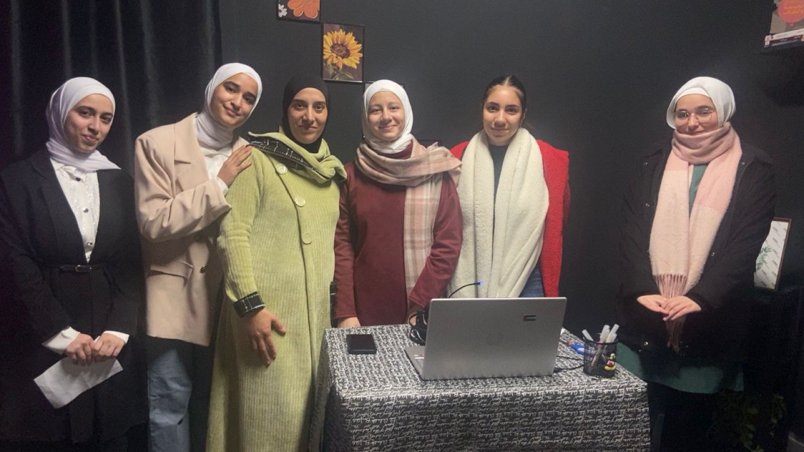 بدء برنامج التوجيه المهني لتخصصات BTEC في مدرسة هالة بنت خويلد