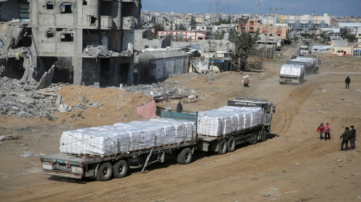 مصدر رسمي: من المتوقع إرسال مساعدات إنسانية إلى قطاع غزة غدا مصدر رسمي: من المتوقع إرسال مساعدات إنسانية إلى قطاع غزة غدا