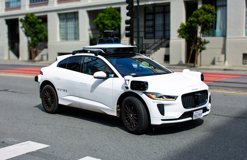 امرأة أمريكية تلد في سيارة ذاتية القيادة.. والمركبة توصلها إلى المستشفى بسلام امرأة أمريكية تلد في سيارة ذاتية القيادة.. والمركبة توصلها إلى المستشفى بسلام