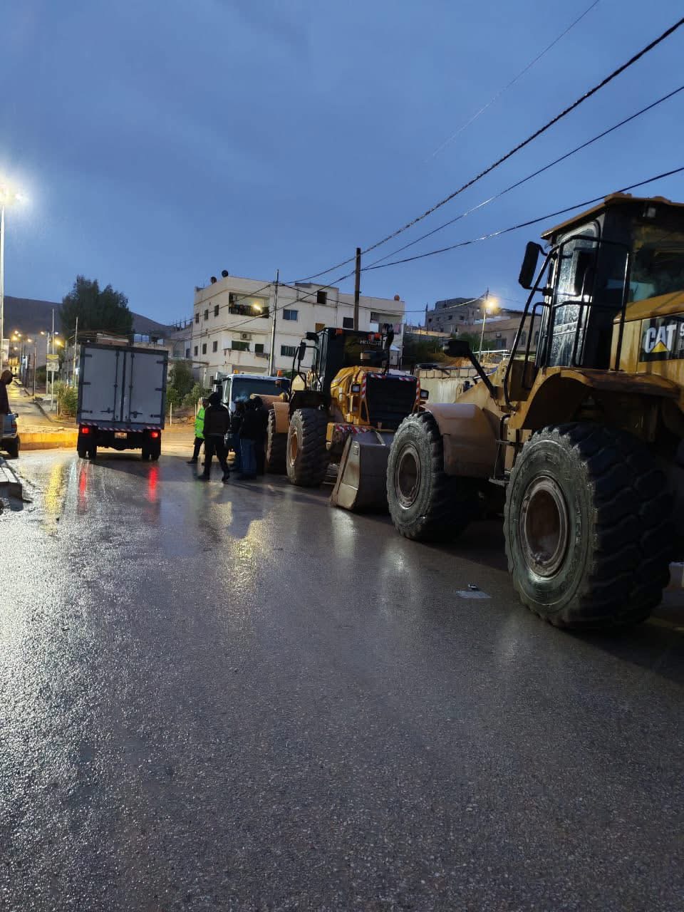 وزارة الإدارة المحلية تتعامل مع 90 شكوى خلال الحالة الجوية- صور وزارة الإدارة المحلية تتعامل مع 90 شكوى خلال الحالة الجوية- صور