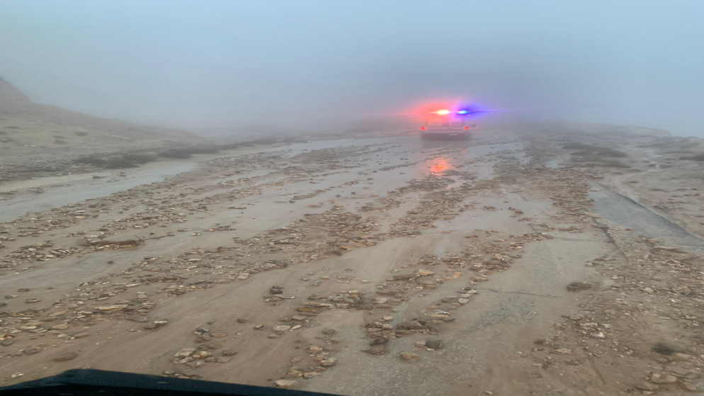 إغلاق مؤقت لطريق الكرك – الطفيلة إثر غزارة الأمطار والانهيارات