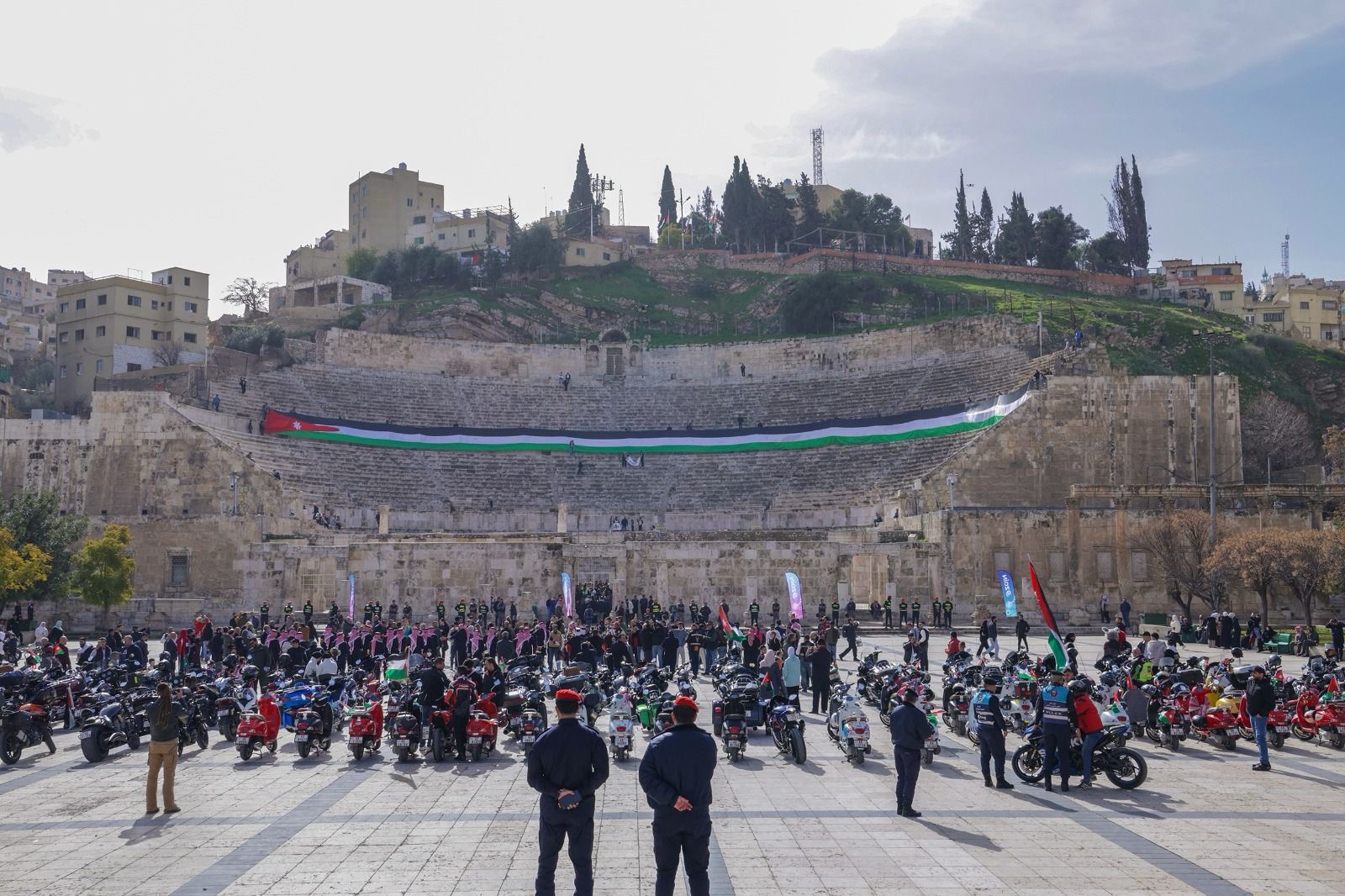 زين تحتفي بالعيد الرابع والستين لميلاد جلالة الملك