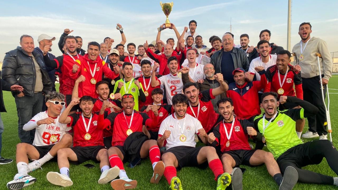 فريق الجزيرة يُتوج بلقب دوري الرديف فريق الجزيرة يُتوج بلقب دوري الرديف