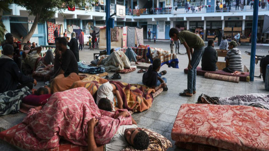 انتشار فيروسات متحورة في غزة وسط انهيار المناعة وضغط على المستشفيات​ 