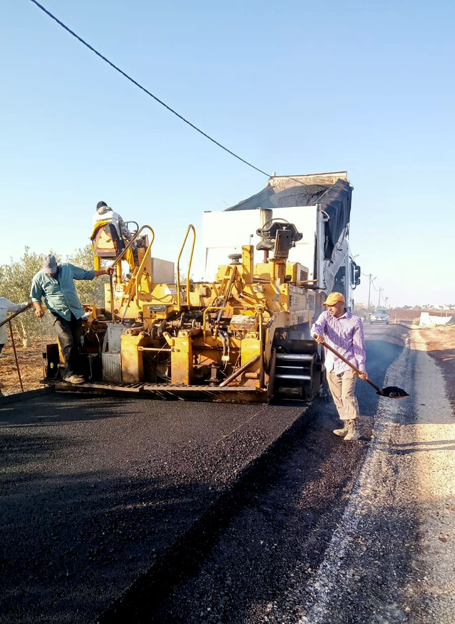 أشغال بني كنانة: تعبيد 40 طريقا زراعية وصيانة مستمرة لدعم البنية التحتية