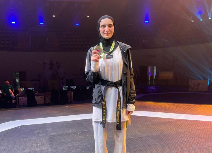 فادية خرفان تُحرز ذهبية بطولة الفجيرة للتايكواندو