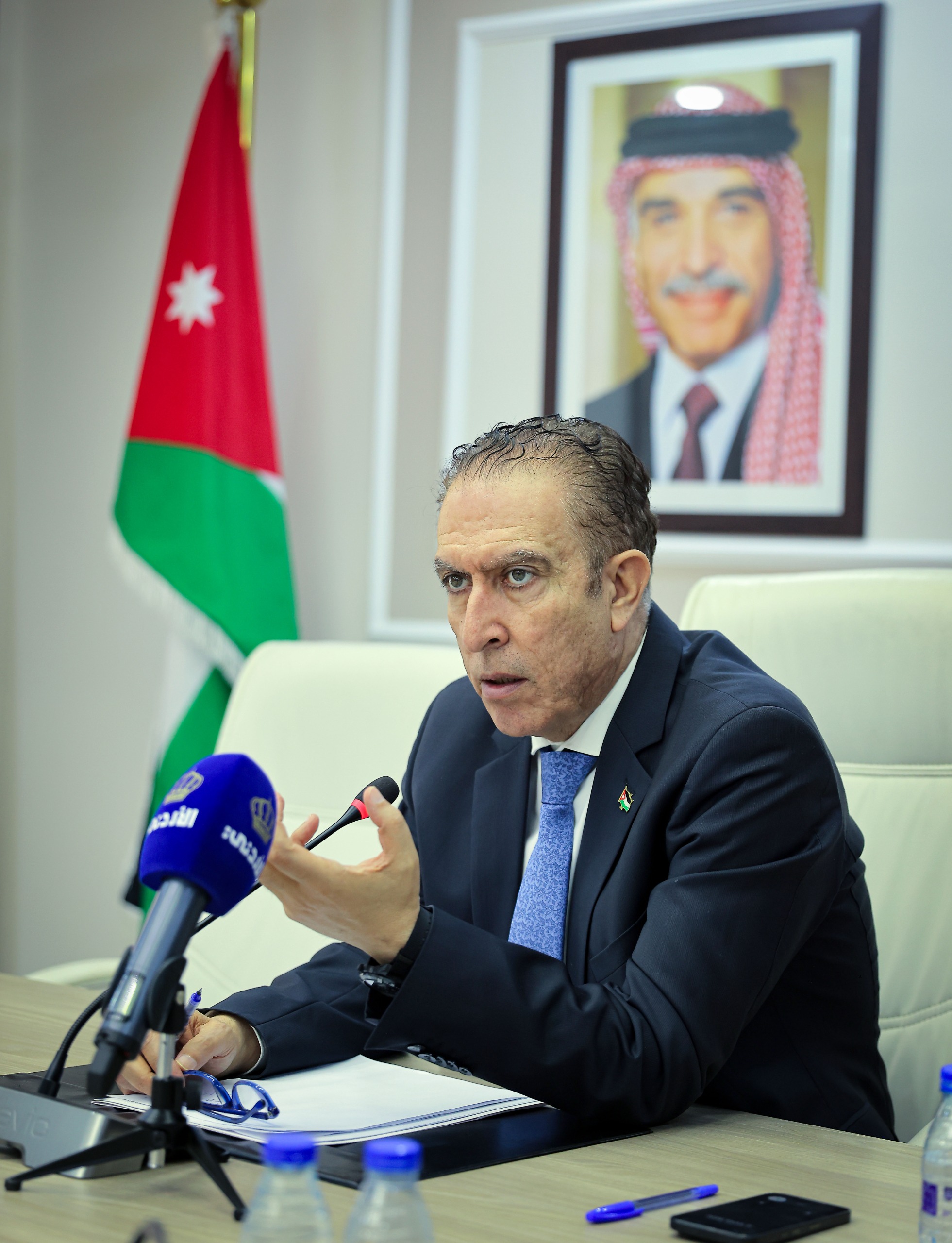 الطراونة: الحكومة ستدرس الثلاثاء ردود فعل الشارع الأردني على تعديلات قانون “الضمان”