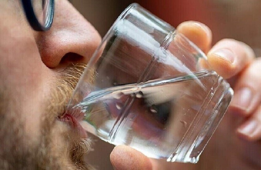 ما تأثير الماء على عمل الدماغ؟ ما تأثير الماء على عمل الدماغ؟