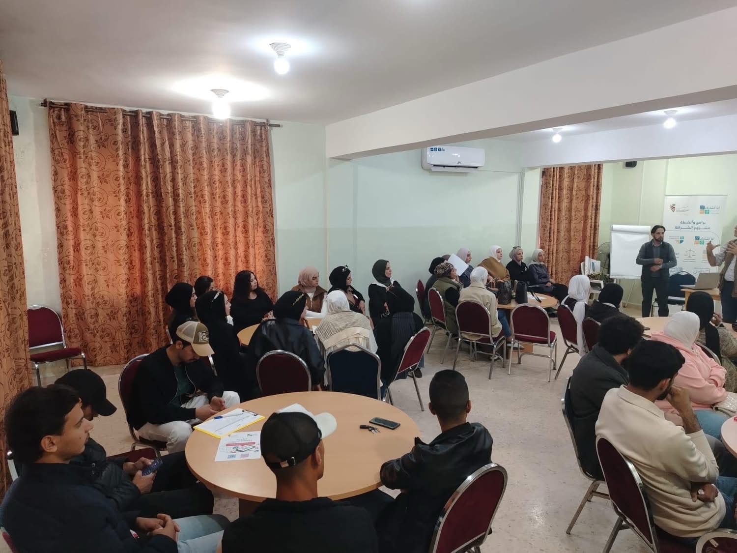 مركز إعداد القيادات الشبابية يبدأ جولات ميدانية تعريفية ببرنامج “صوتك”