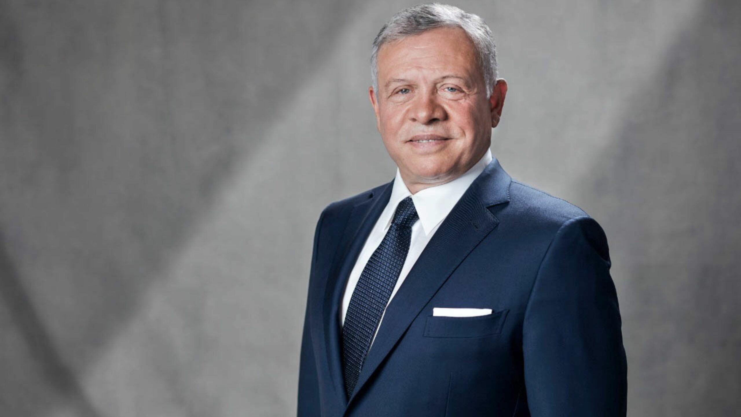 الملك يعود إلى أرض الوطن