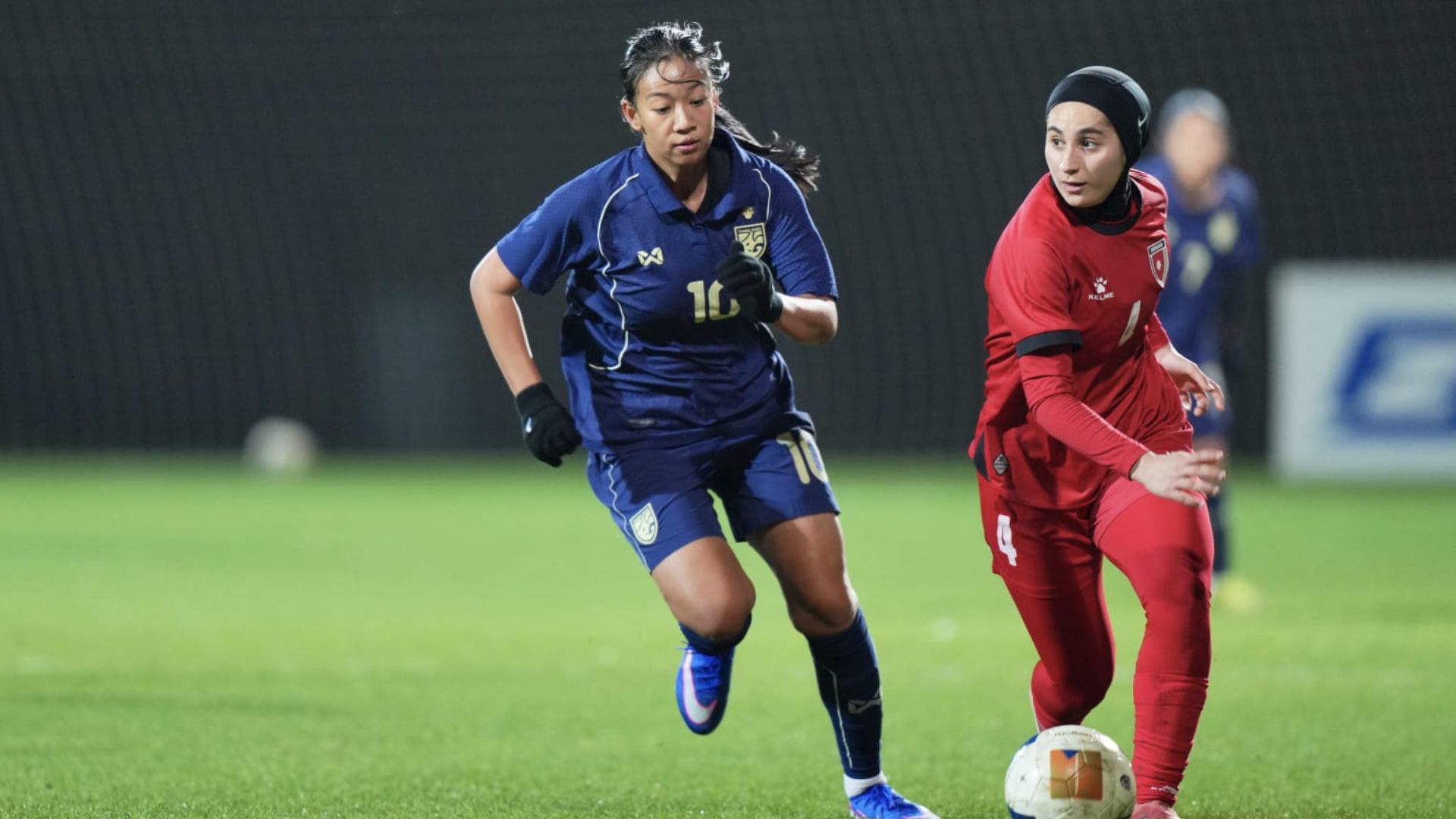 منتخب الشابات يلتقي نظيره الروسي بختام معسكره التدريبي في تركيا منتخب الشابات يلتقي نظيره الروسي بختام معسكره التدريبي في تركيا