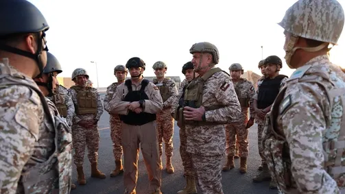 رئيس هيئة الأركان المشتركة: لن نسمح باختراق الأجواء الأردنية من أي طرف رئيس هيئة الأركان المشتركة: لن نسمح باختراق الأجواء الأردنية من أي طرف