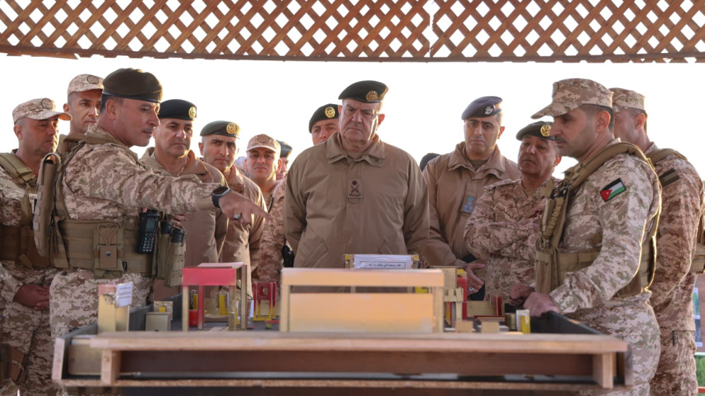 الحنيطي يؤكد جاهزية القوات المسلحة للتعامل مع التحديات والظروف الراهنة