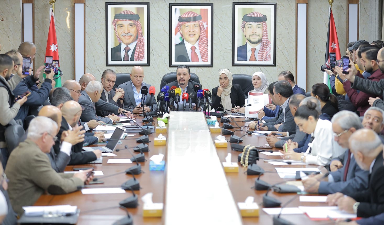 حواري: سندرس مشروع قانون الضمان بعد حوار معمق لضمان حقوق جميع الأطراف