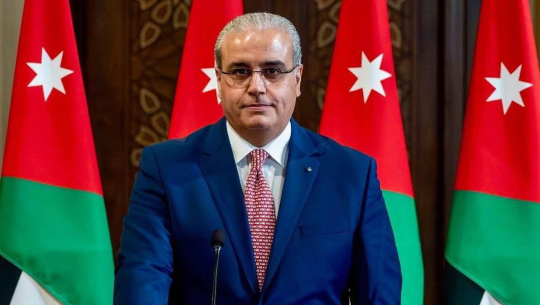 وزير الصحة: مخزون الأدوية والمواد الخام يغطي احتياجات المملكة لـ12 شهرا وزير الصحة: مخزون الأدوية والمواد الخام يغطي احتياجات المملكة لـ12 شهرا