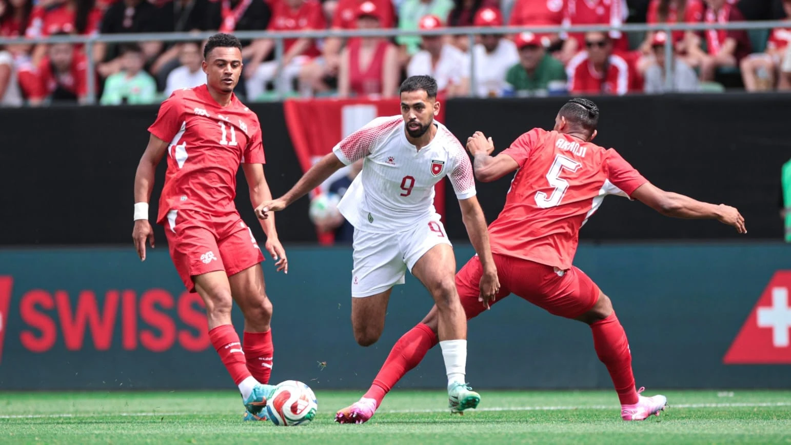 مدرب المنتخب الوطني يؤكد أهمية الاستفادة من المباريات الودية