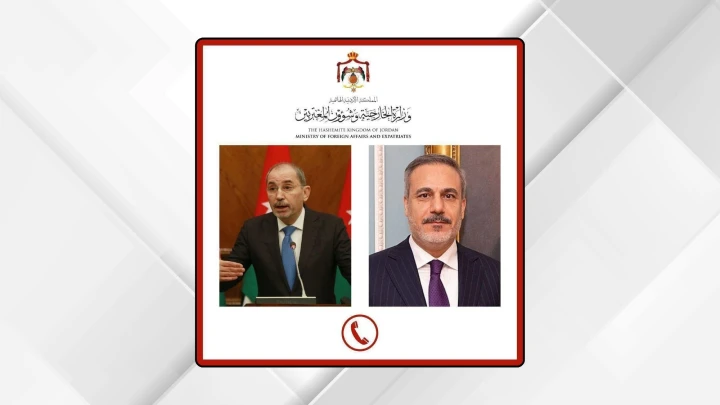 وزير الخارجية يبحث مع نظيره التركي آفاق إنهاء التصعيد في المنطقة