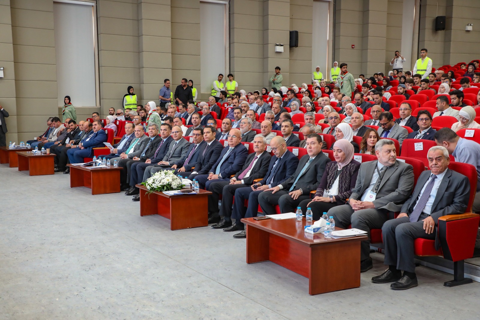 الجامعة الهاشمية تطلق الشراكة الأكاديمية الصناعية لتعزيز الاقتصاد وفق رؤية التحديث الاقتصادي
