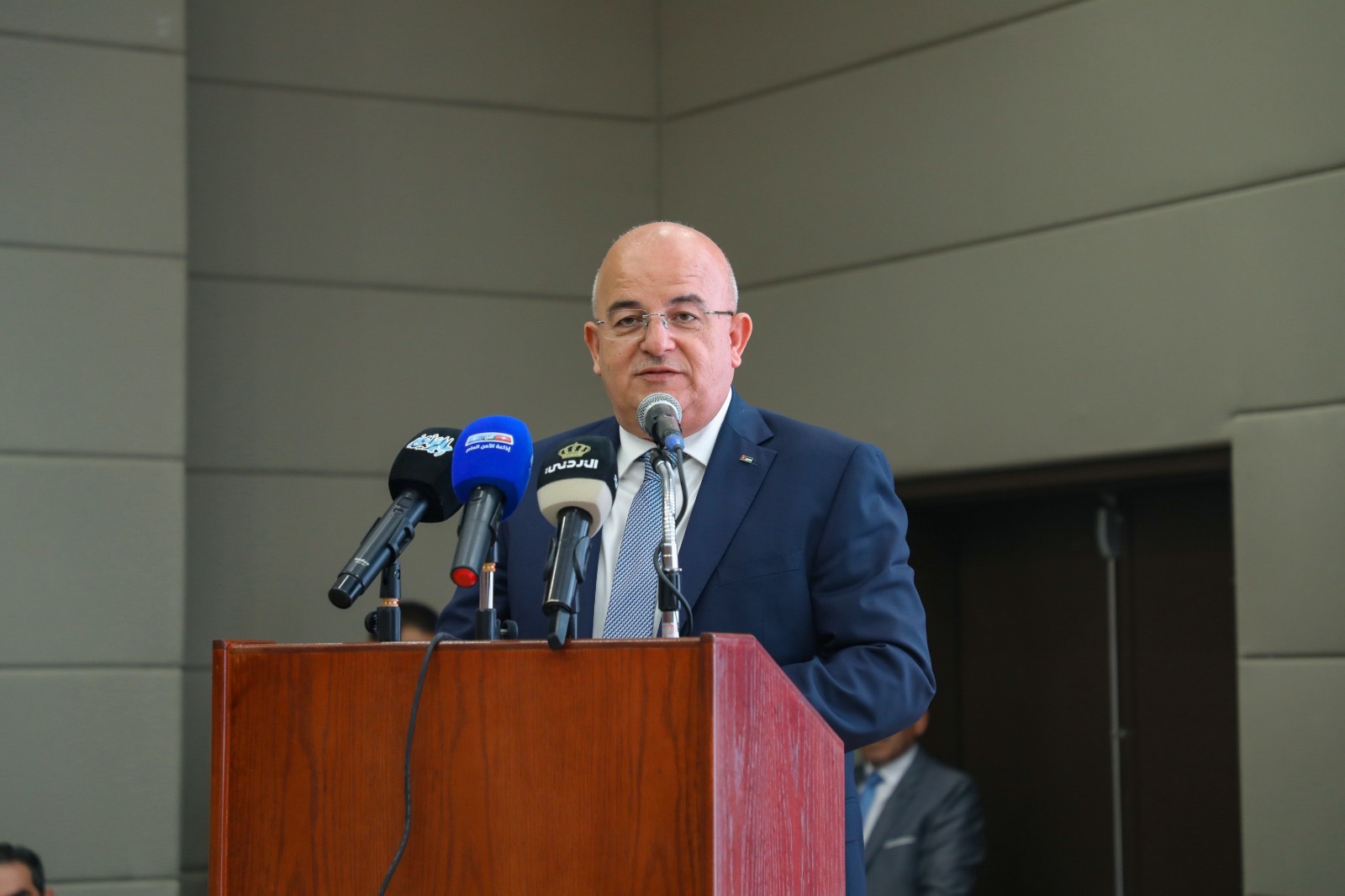 الجامعة الهاشمية تطلق الشراكة الأكاديمية الصناعية لتعزيز الاقتصاد وفق رؤية التحديث الاقتصادي