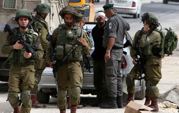 الاحتلال يعتقل 15 فلسطينيا بالضفة الغربية​ 