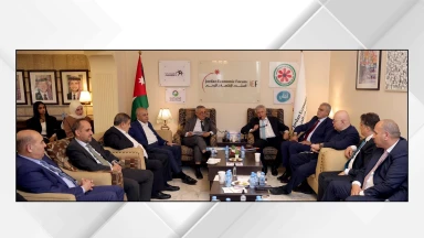 “المنتدى الاقتصادي” يبحث مع وزير النقل دور الأردن كمركز لوجستي إقليمي