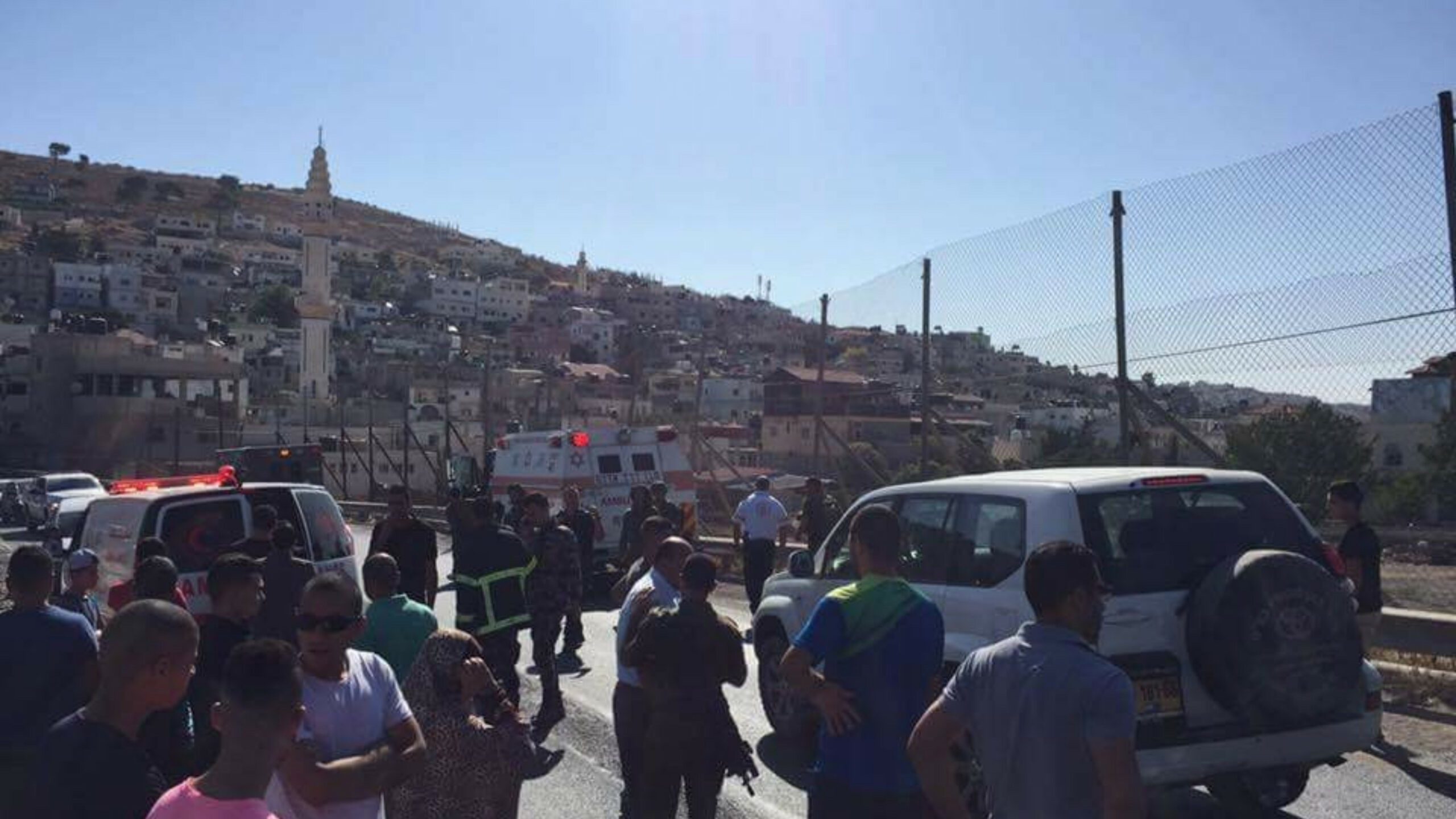 مستوطن يدهس طالبة فلسطينية​ 