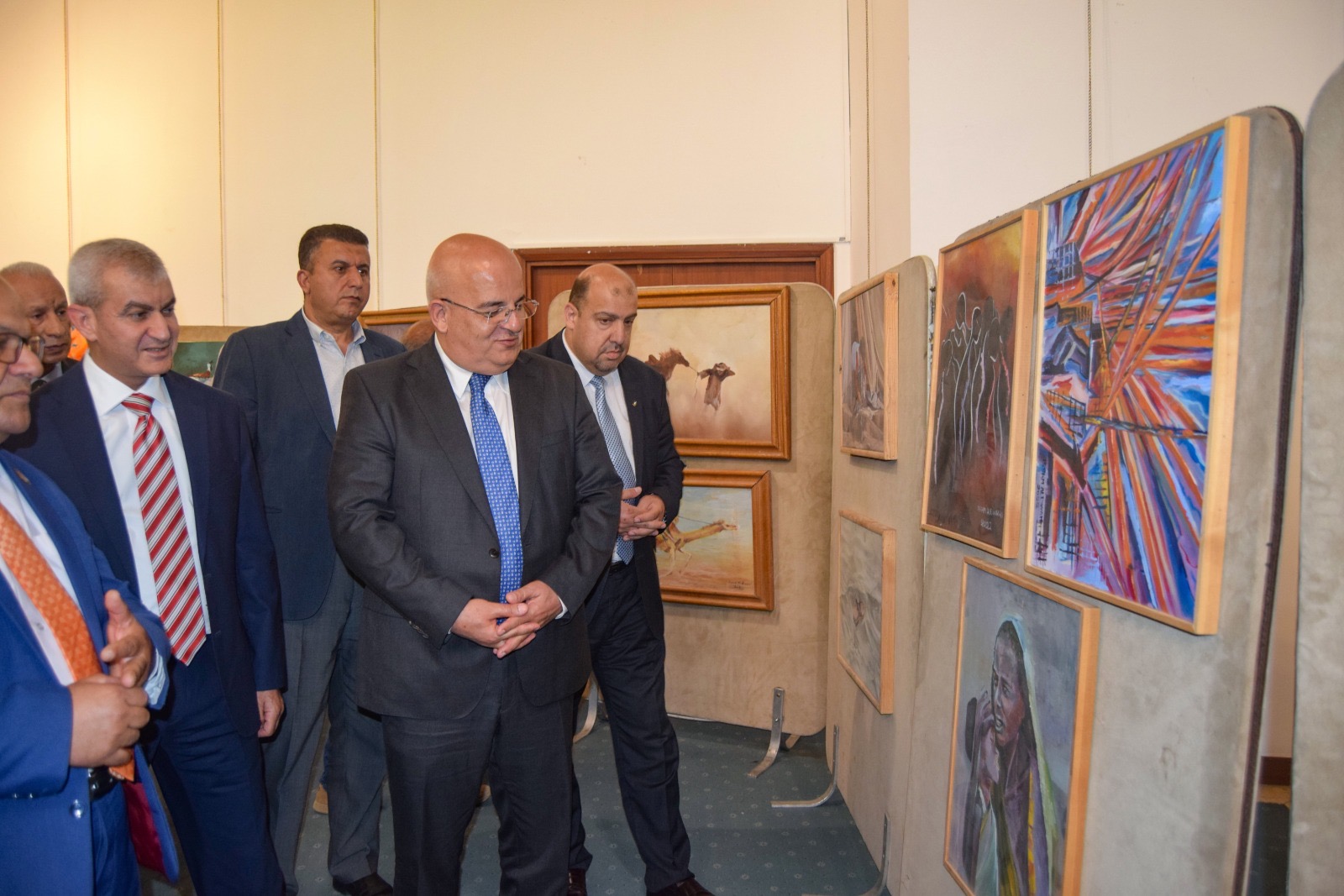 رئيس الجامعة الهاشمية يرعى حفل تأبين الراحل الدويري ويفتتح معرض الفقيد الفني الثاني عشر