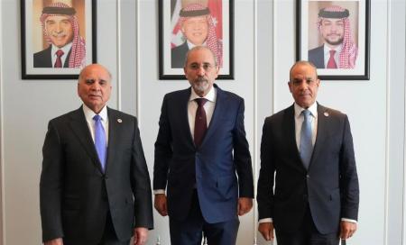 الصفدي يلتقي وزراء خارجية دول قبيل اجتماع عمّان